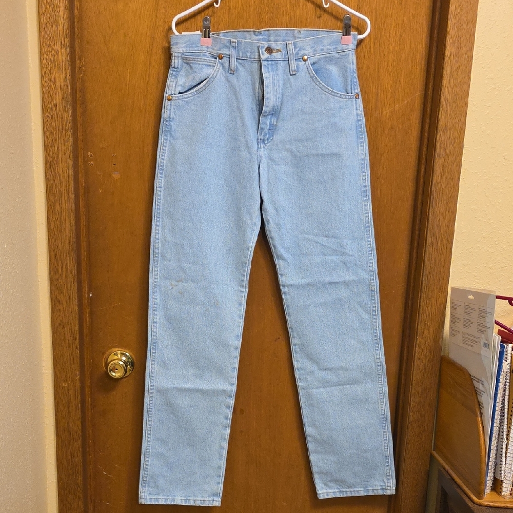 Wrangler Light Blue Straight Leg men's Jeans